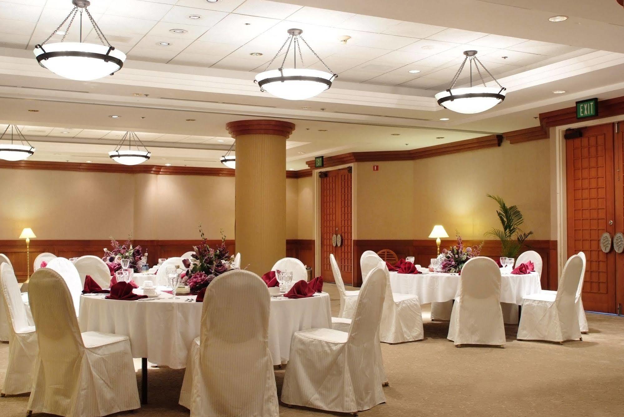Verona Resort & Spa Tumon Buitenkant foto