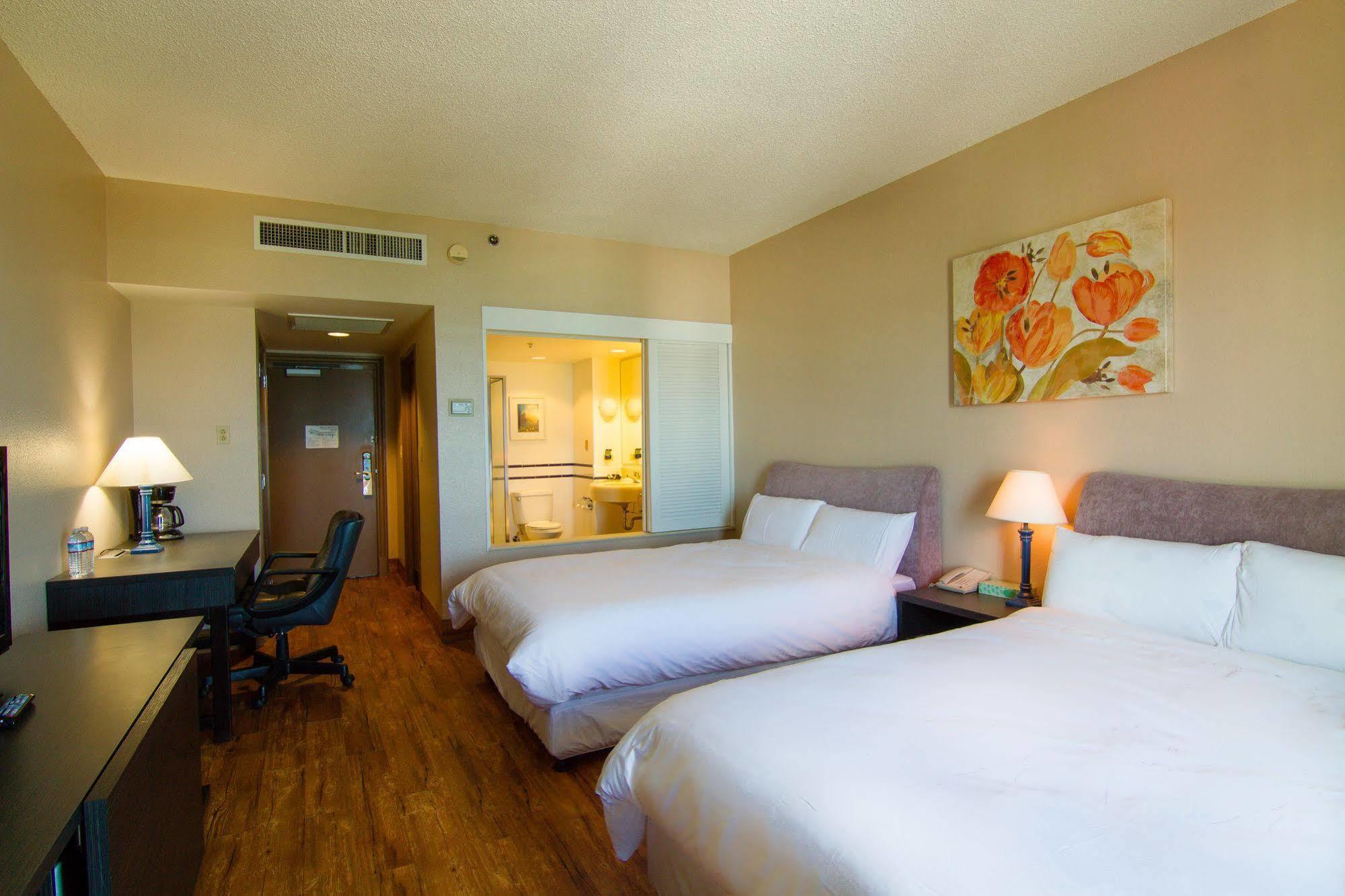 Verona Resort & Spa Tumon Buitenkant foto